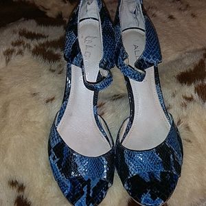 Ladies Shoes